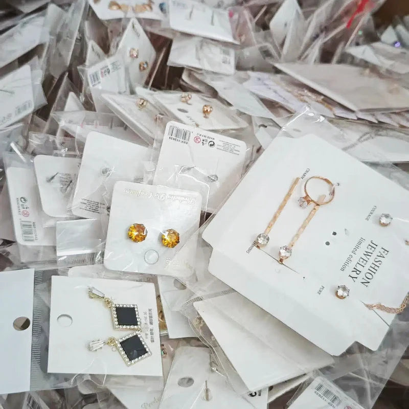 1/5/10/15pcs Fashion Jewelry Mystery Box: Random Assorted Necklace, Earrings, Bracelet & Ring Set, Trendy Gorgeous Accessories Gift for Women